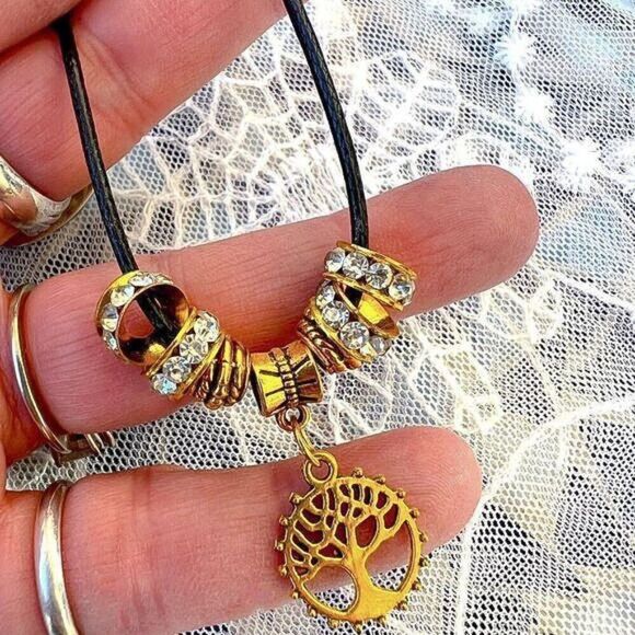 Tree Of Life Crystal Charm Necklace NWOT - Picture 7 of 7